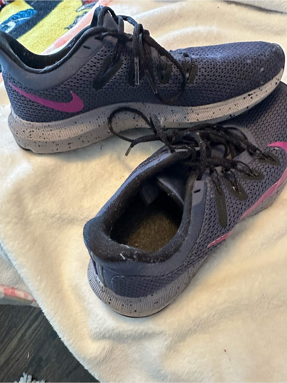 Nike Women’s Gray and Pink Athletic Running Sneakers